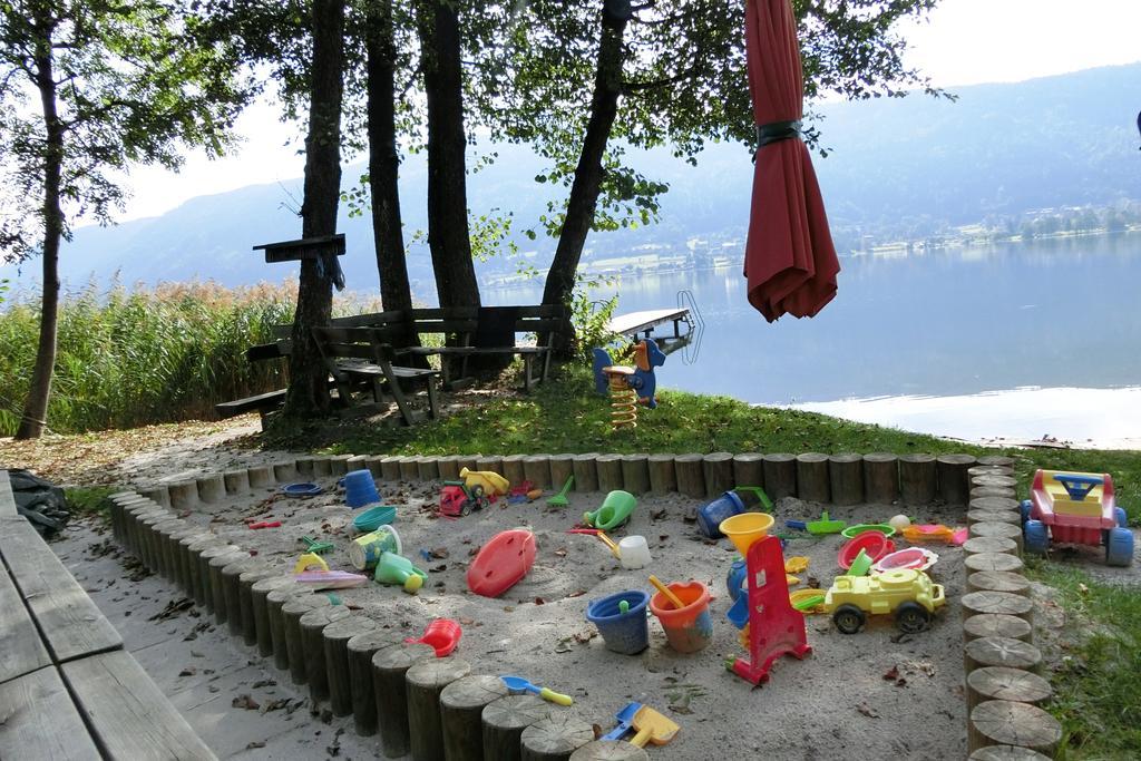 Anna Seeblick Appartement, Haus Haensel&Gretel Am Ossiachersee Mit Direktem Seezugang, Hallenbad Bodensdorf Exterior foto